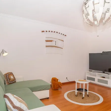 Magnifico Perto Da *