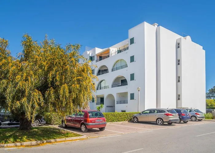 Magnifico Perto Da アパート *