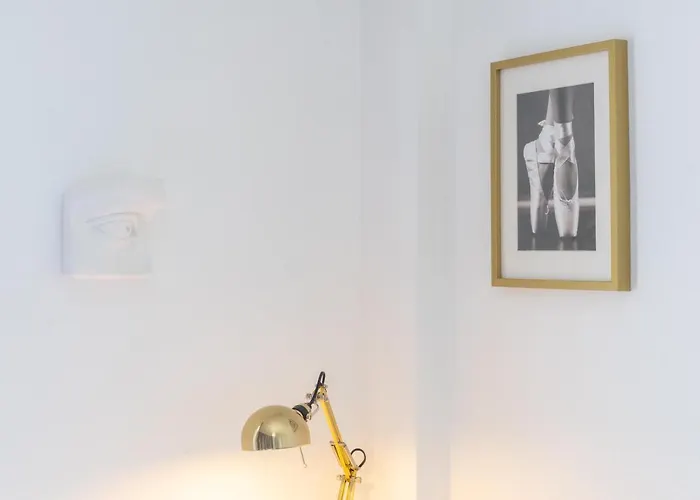 Magnifico Perto Da *